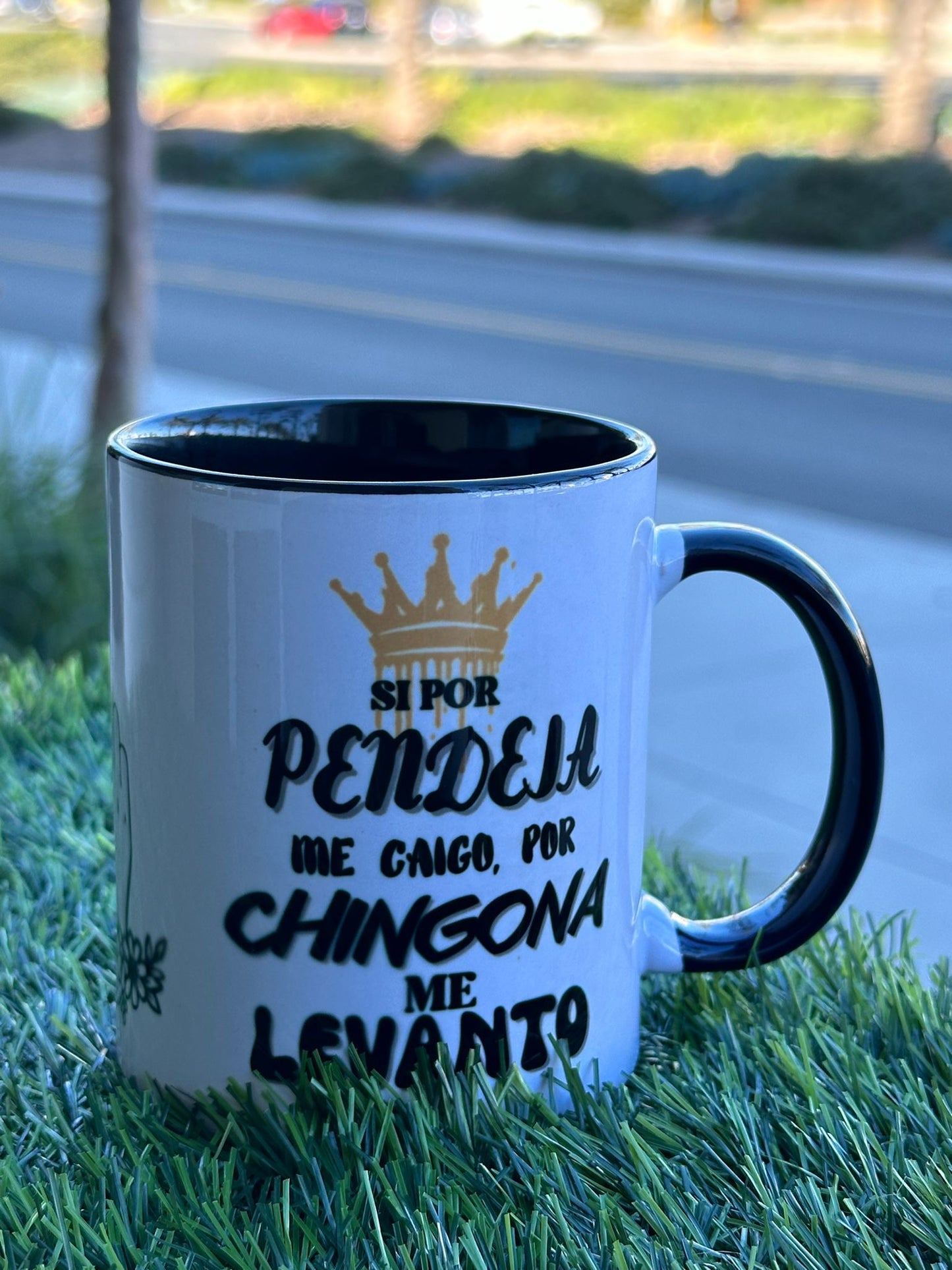 Pendeja Chingona Mug